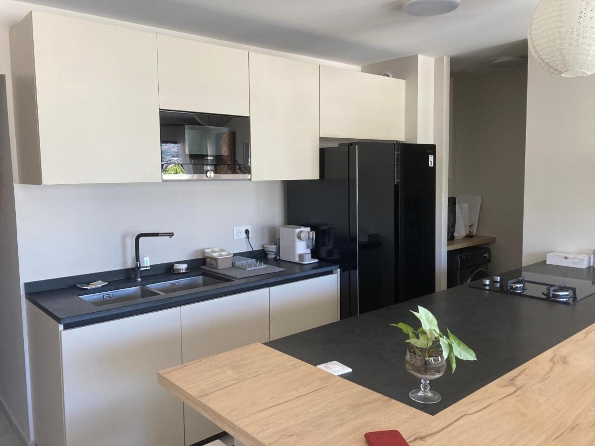 Standing Residence Tevai ปาเปเอเต ภายนอก รูปภาพ