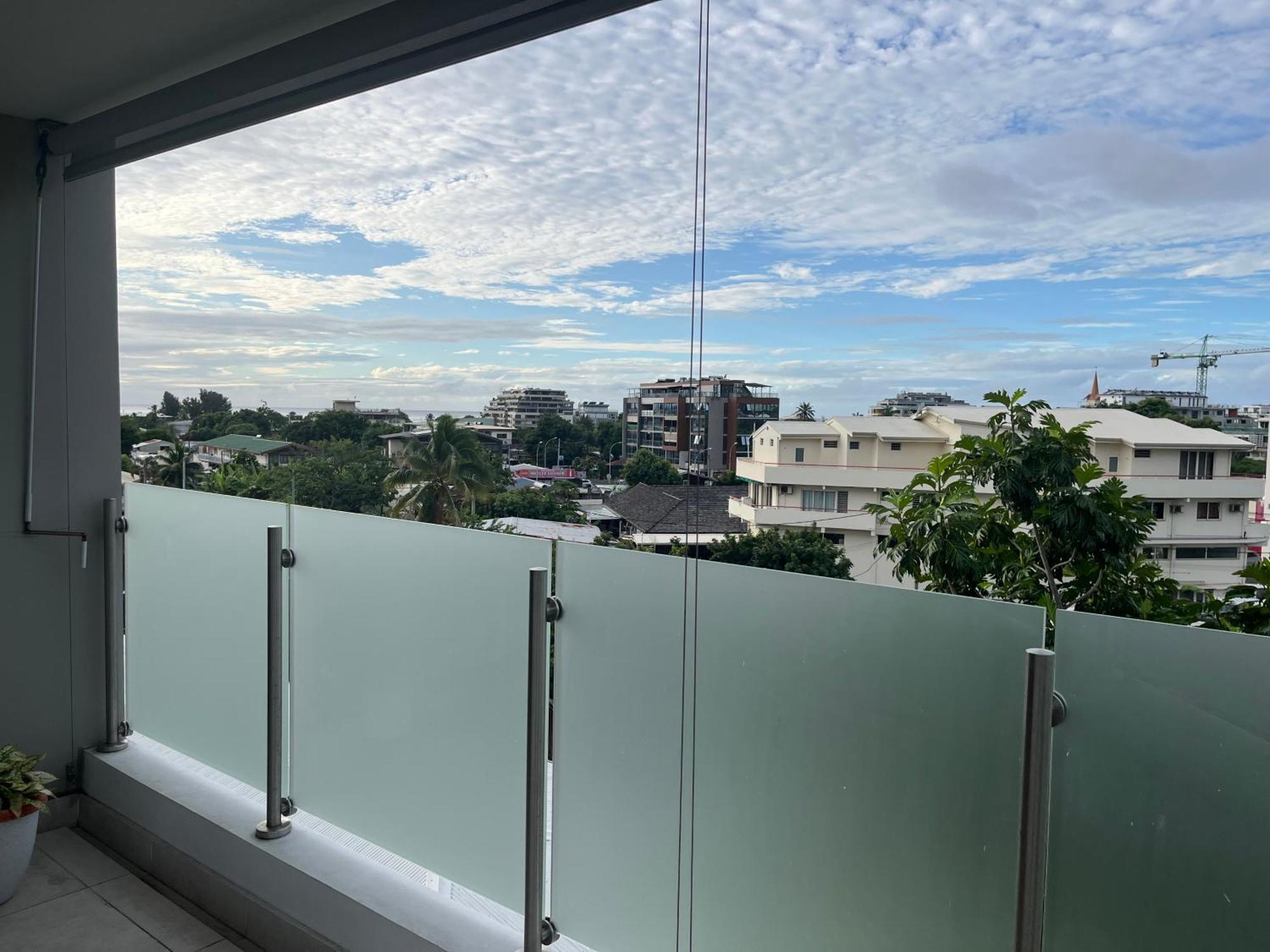 Standing Residence Tevai ปาเปเอเต ภายนอก รูปภาพ
