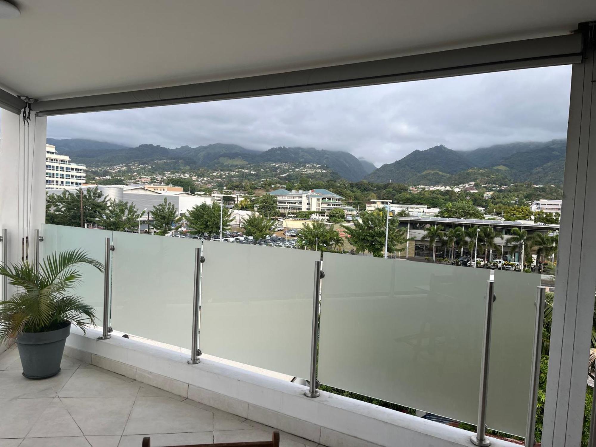 Standing Residence Tevai ปาเปเอเต ภายนอก รูปภาพ